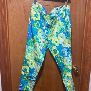 Women’s floral pants